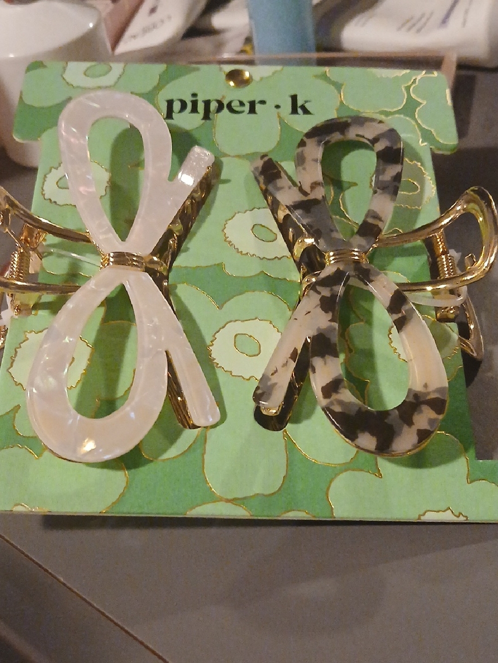 Piper Women's Bow Hair Clips - Pearl White & Tortoiseshell